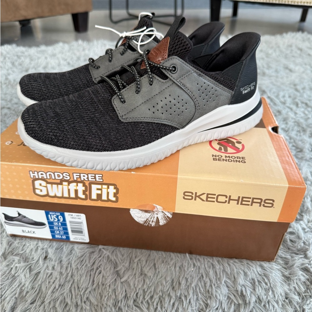Skechers Black and Gray Swift Fit Shoes